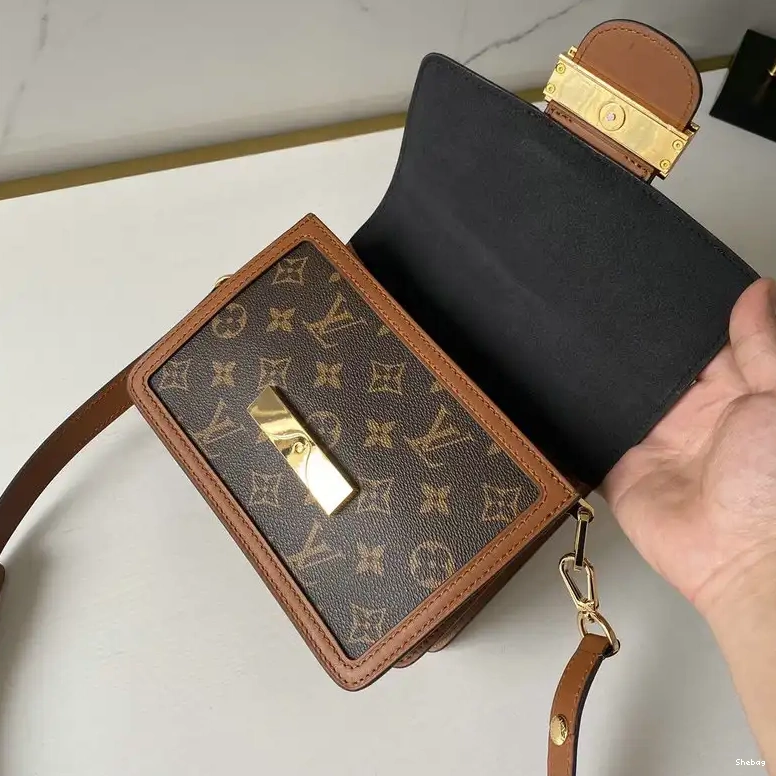 Bags LV 208B570042 0728